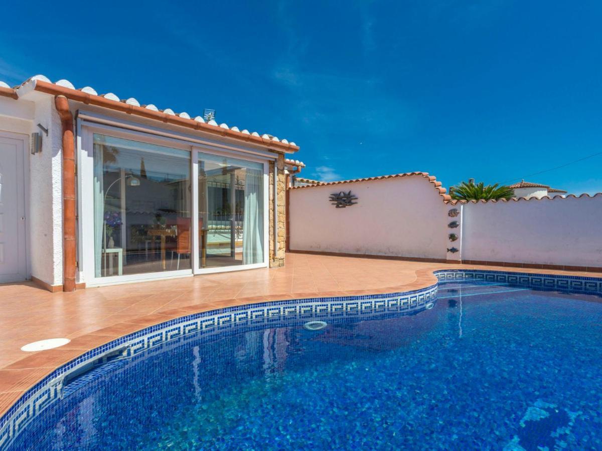 Holiday Home Peni By Interhome Empuriabrava Esterno foto