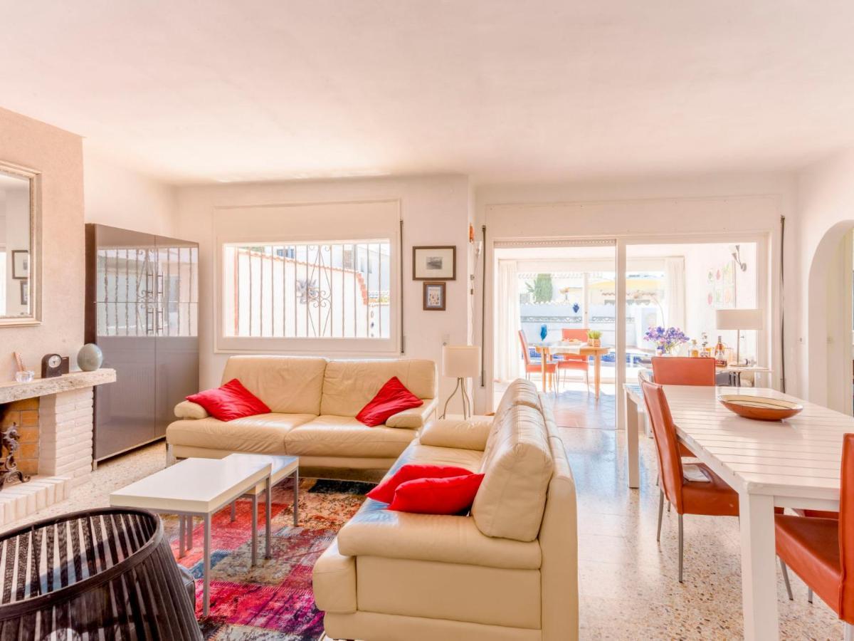 Holiday Home Peni By Interhome Empuriabrava Esterno foto