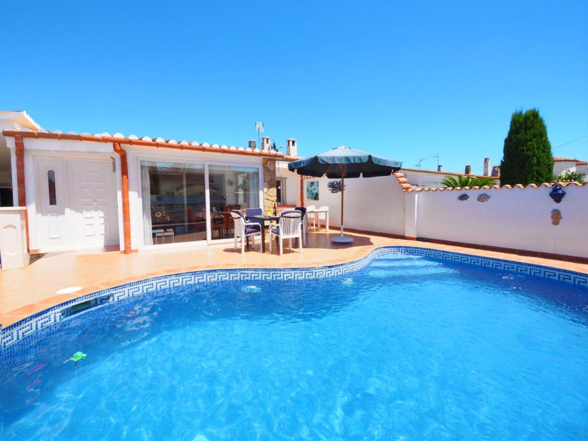 Holiday Home Peni By Interhome Empuriabrava Esterno foto