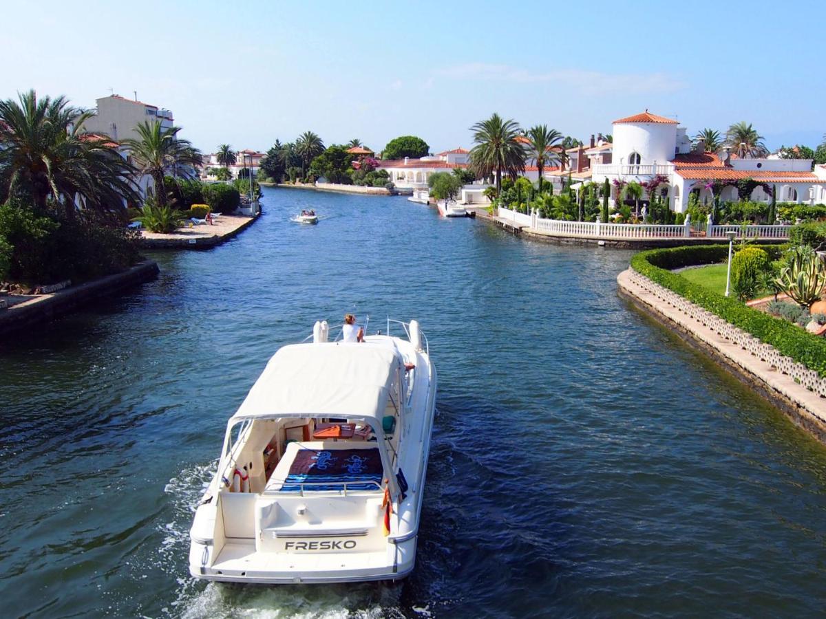 Holiday Home Peni By Interhome Empuriabrava Esterno foto