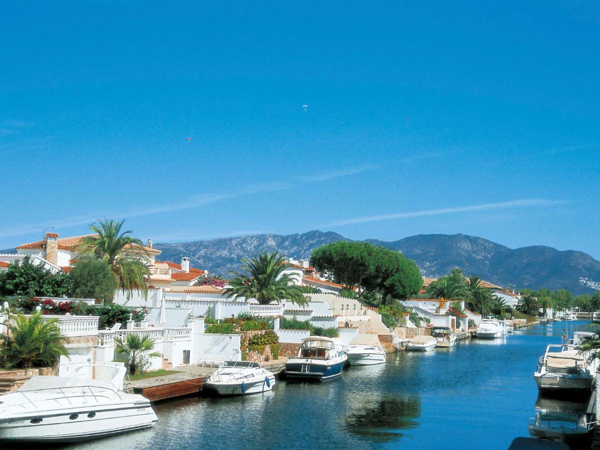 Holiday Home Peni By Interhome Empuriabrava Esterno foto